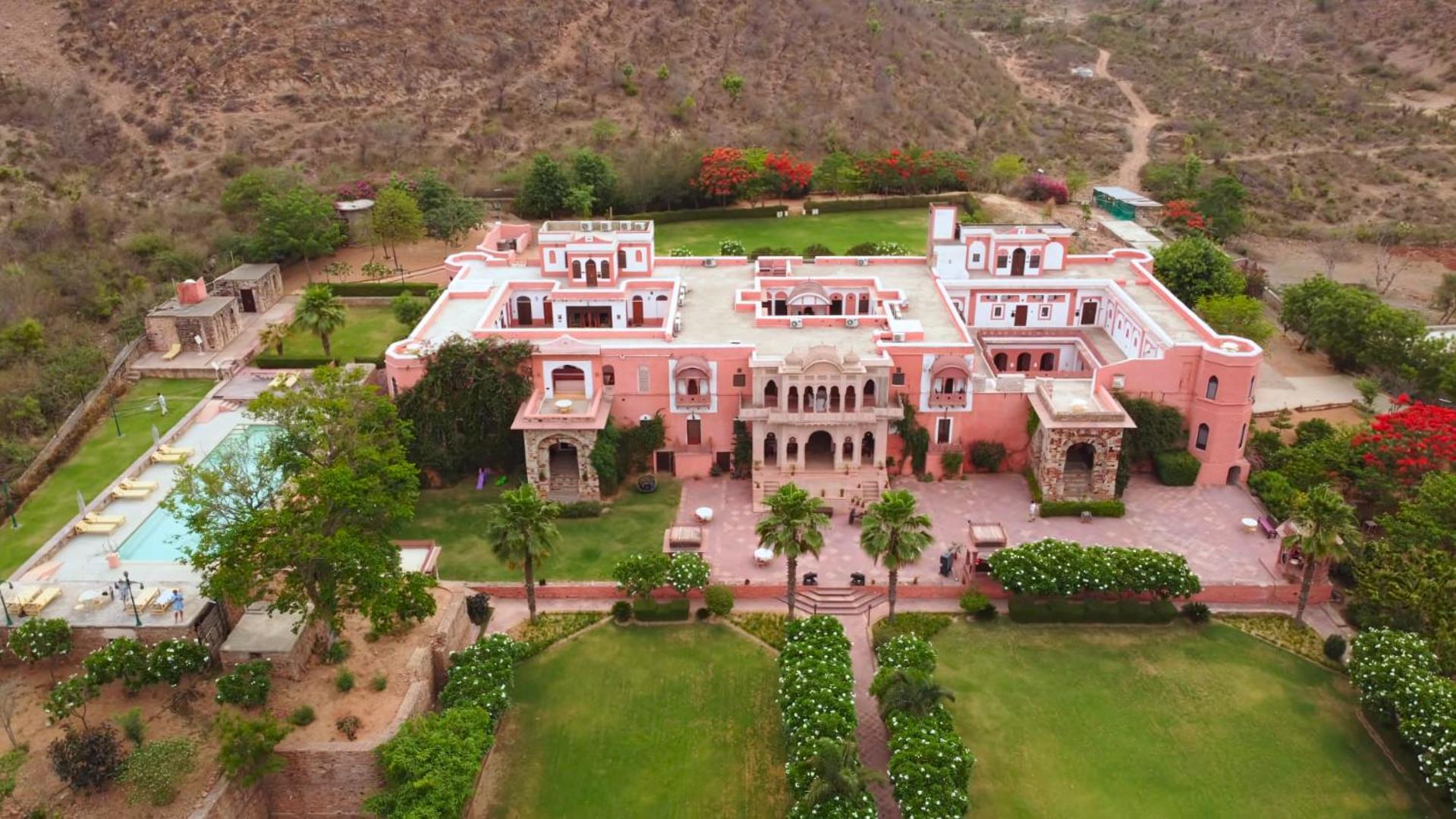 Hotel Ram Bihari Palace Alwar Esterno foto